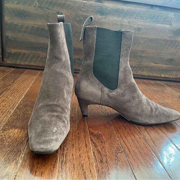 Reformation Roberta Brown Suede Boots - Picture 6 of 9